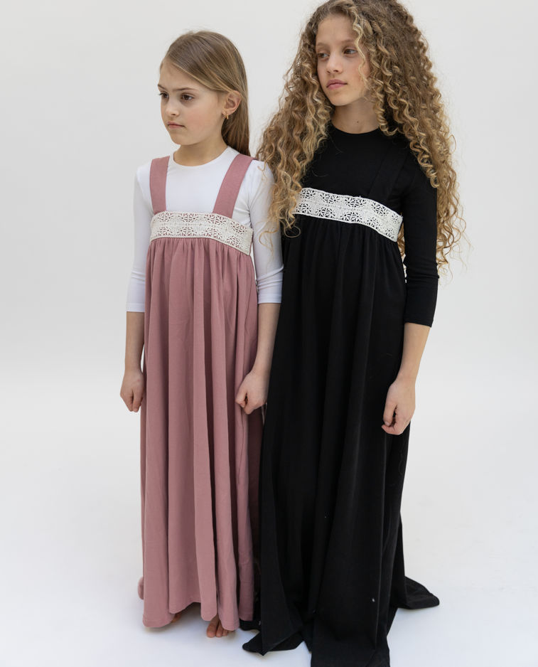 Bata tipo jersey de crochet en el pecho - Negro