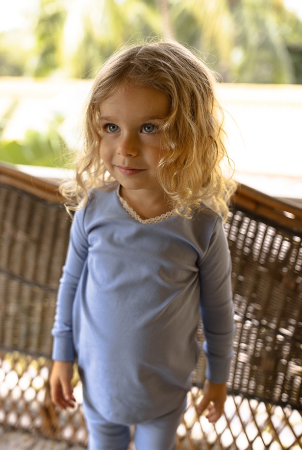 V-neck Trim Set